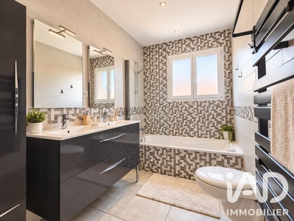 Maison à vendre 4 pièces 116,2 m² Trouillas