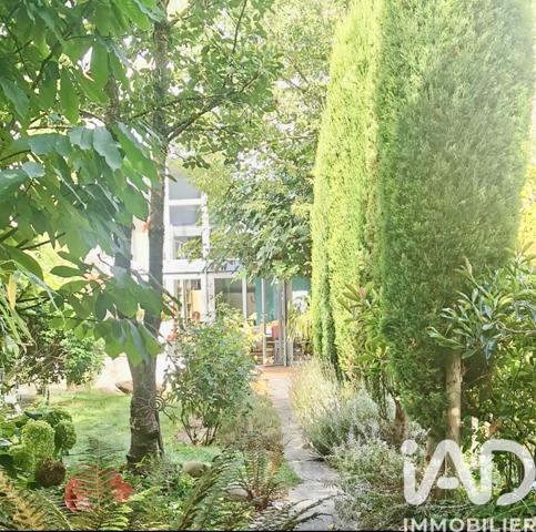 Maison à vendre 8 pièces 240 m² Reims