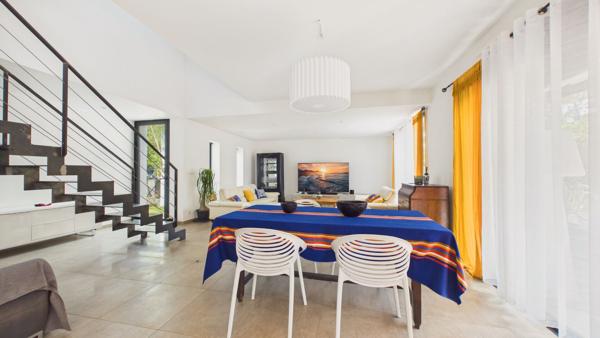 Maison d'architecte contemporaine de 157 m² au calme et à 5 minutes en vélo des plages Capbreton