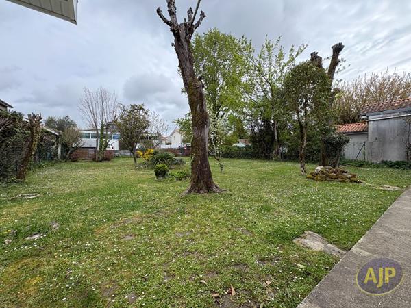 Location maison Blanquefort : 1 268 € - AJP Immobilier Saint Andre de Cubzac