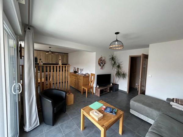 Appartement à vendre à Sainte-Colombe (25300)