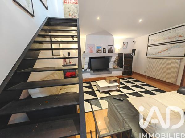 Maison à vendre 8 pièces 318 m² Villers-le-Lac