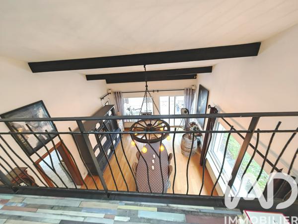 Maison à vendre 8 pièces 318 m² Villers-le-Lac