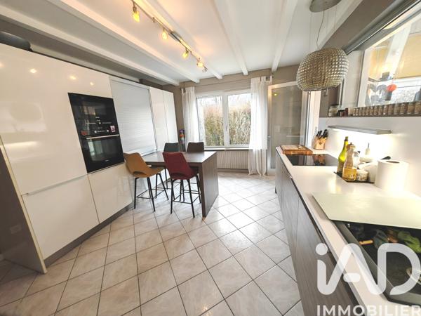 Maison à vendre 8 pièces 318 m² Villers-le-Lac