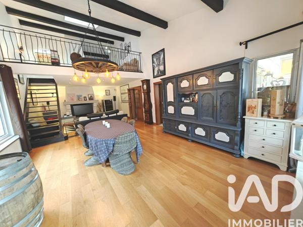 Maison à vendre 8 pièces 318 m² Villers-le-Lac