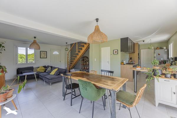 Maison à vendre |  Saint-Ouen-les-Vignes |  5 pièces | 94 m²