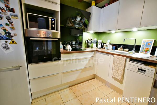 Appartement T3 dans maison de village, au cœur de Villars Les Dombes