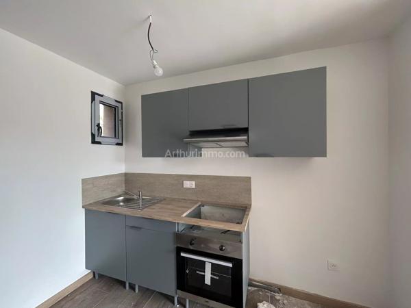 Location                                                      Studio
                        
                     1 pièces                      30 m2                     à Martigues