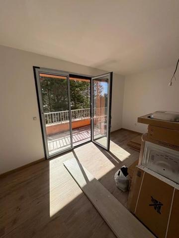 Location                                                      Studio
                        
                     1 pièces                      30 m2                     à Martigues