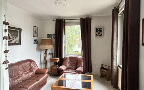 Appartement à vendre    3 pièces • 90 m2 Moosch