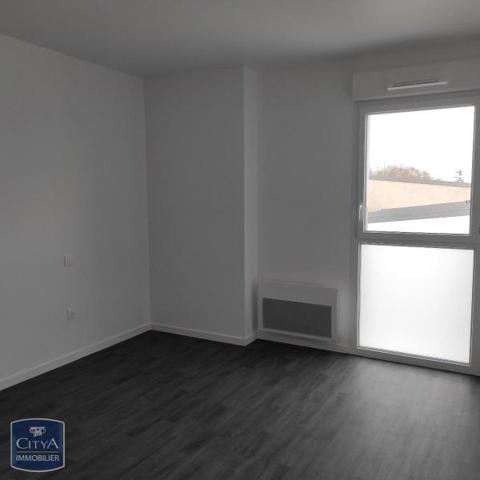 Appartement à louer 3 pièces 69.28m² Chartres (28000)