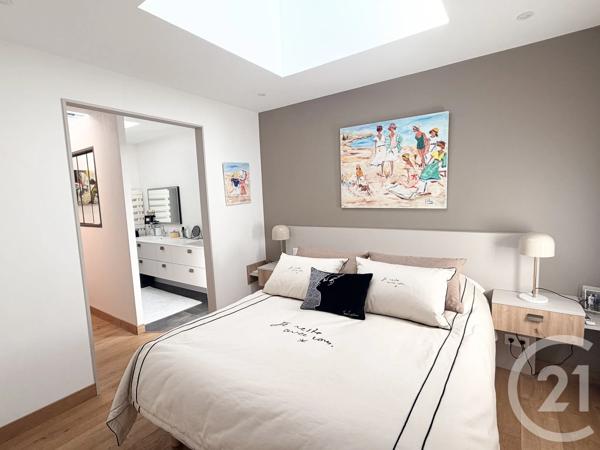 Maison à vendre  5 pièces - 128 m 2   PORNIC  - 44