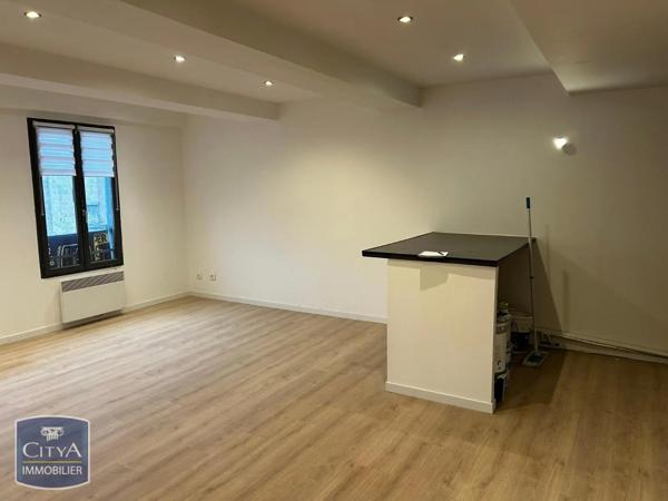 Appartement à louer 5 pièces 105.83m²