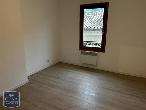 Appartement à louer 5 pièces 105.83m²