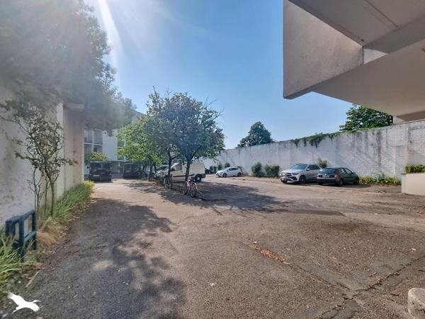 Parking 15 000 € Bordeaux 12 m² DPE
