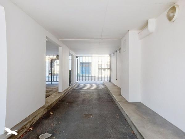 Parking 15 000 € Bordeaux 12 m² DPE