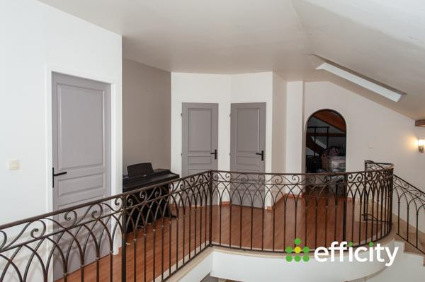 Maison 5 pièces - 183 m² Bien prestige