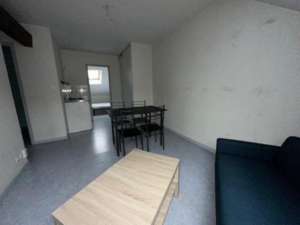 Appartement
                                                                                                                                                                                                                                                                                                                        2 pièce(s)                                                                                                                                                                                                          1 chambre(s)                                                                                                                                                                                                          23.19  m²