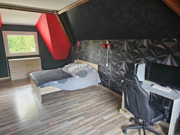 VILLA AVEC PISCINE SUR PARC ARBORÉ