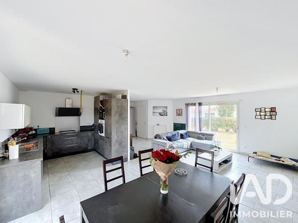 Maison à vendre 4 pièces 98 m² Rivière-Saas-et-Gourby