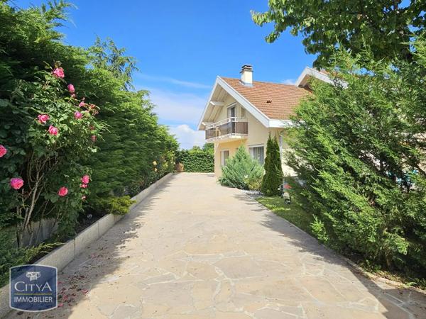 Vente maison 7 pièces de 179.21m²