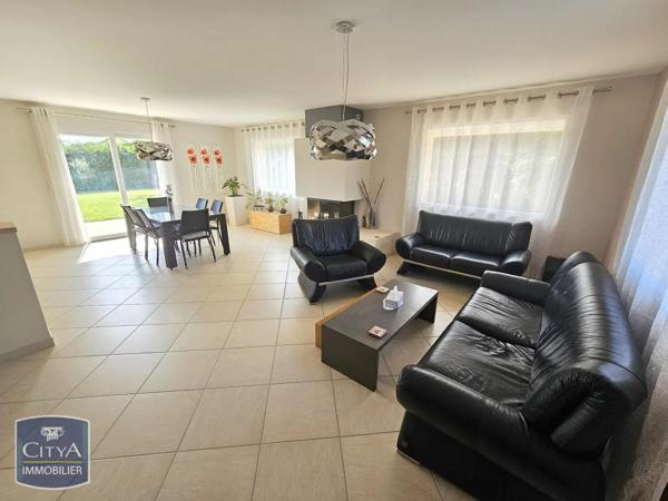 Vente maison 7 pièces de 179.21m²