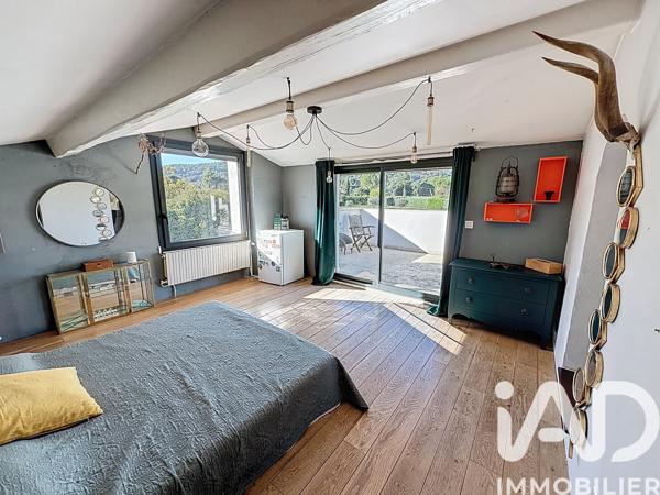 Maison à vendre 7 pièces 170 m² Le Beausset