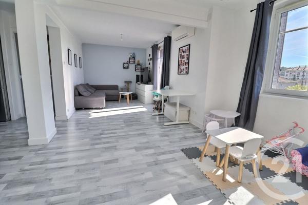 Appartement F3 à vendre  3 pièces - 64,03 m 2   AMBERIEU EN BUGEY  - 01
