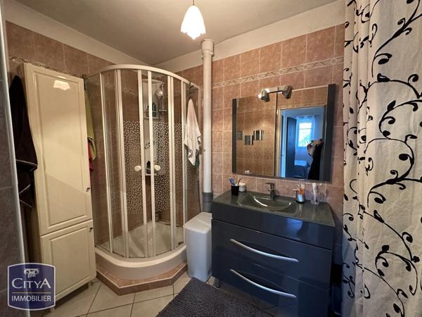 Appartement à vendre 4 pièces 64m² Nîmes (30000)
