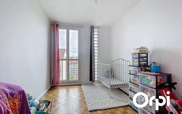 Appartement à vendre    5 pièces • 110,09 m2 Villeurbanne