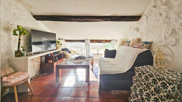 Callian (83440) A VENDRE, CALLIAN, maison de village 3 pièces 49 m² LC + dépendances