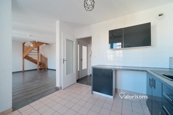Appartement
         3 pièces
        - 68 m² Exclusivité 160 000 € *