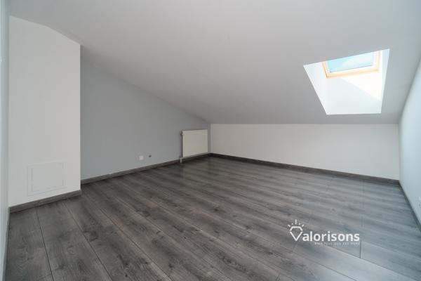 Appartement
         3 pièces
        - 68 m² Exclusivité 160 000 € *
