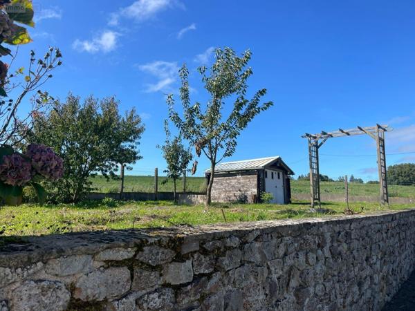 Maison à vendre à Bais en Mayenne (53160), ref : 12703/3505