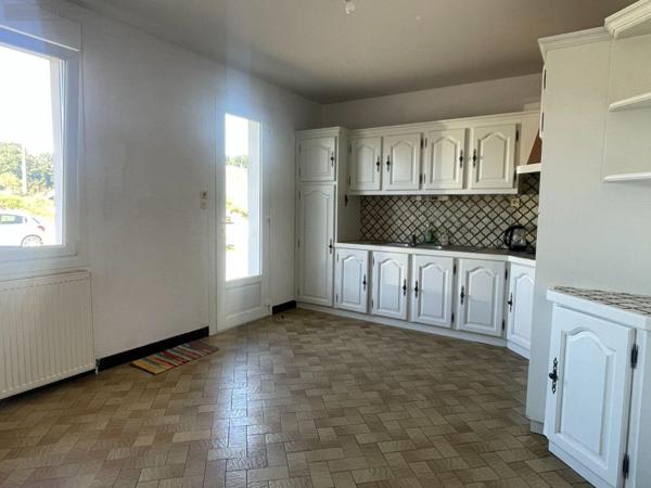 Maison à vendre à Bais en Mayenne (53160), ref : 12703/3505