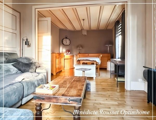 Élégante maison familiale de 5 chambres au cœur du centre-ville de Noyon