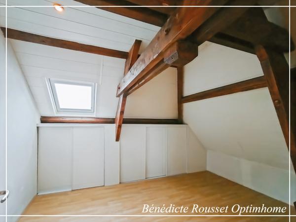 Élégante maison familiale de 5 chambres au cœur du centre-ville de Noyon