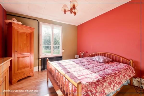 Élégante maison familiale de 5 chambres au cœur du centre-ville de Noyon
