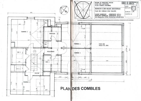 Maison de caractère, jardin et beaux volumes à Corbeil