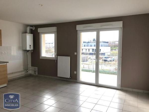 Appartement à louer 2 pièces 43.94m² Nancy (54000)