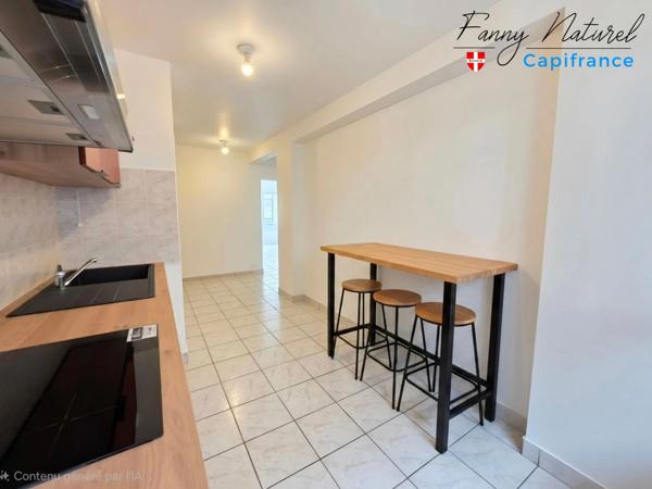 A deux pas de l'Hypercentre : Appartement T2 rénové, traversant avec Balcon, Cave et DPE C !