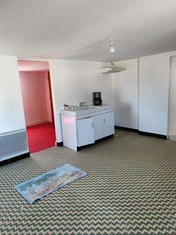 Pavillon, proche commerces beau potentiel