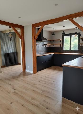 Pavillon, proche commerces beau potentiel