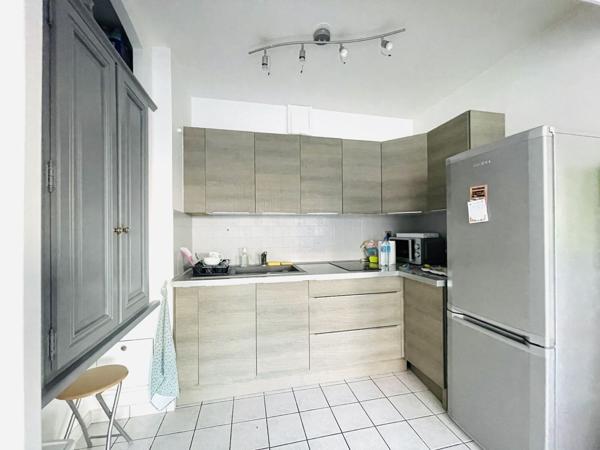 Studio 38m2, balcon et cave