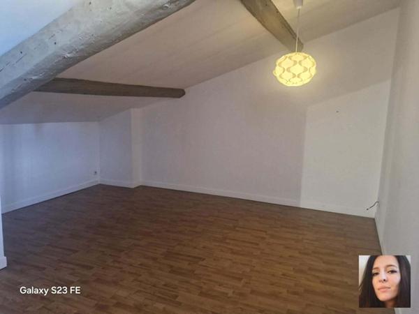 Appartement Vidauban 2 pièce(s) de 78m² entièrement rénové avec studio indépendant de 30m²