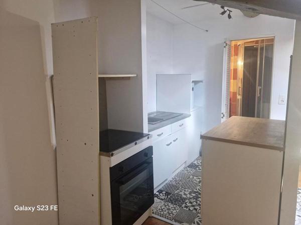Appartement Vidauban 2 pièce(s) de 78m² entièrement rénové avec studio indépendant de 30m²