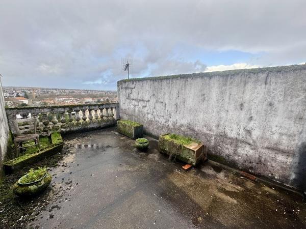 Immeuble à vendre |  Angoulême |  2 320 m²