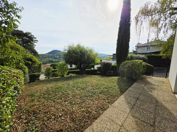 Maison 7 pièce(s) 5 chambre(s) 178 m²