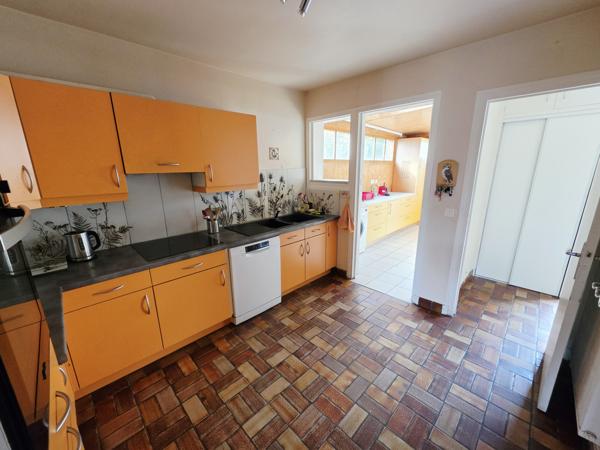 Maison 7 pièce(s) 5 chambre(s) 178 m²