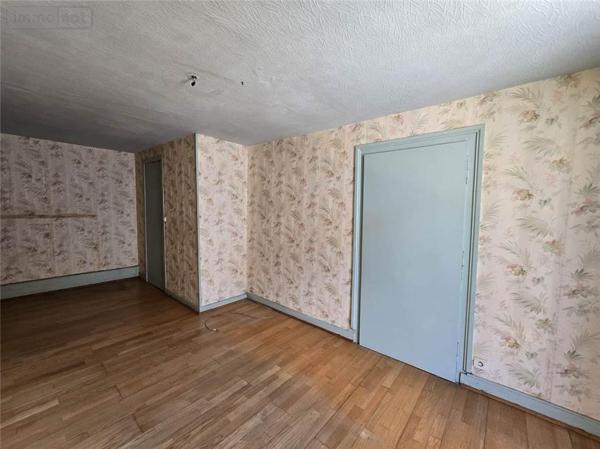 Maison à vendre à Belley dans l'Ain (01300), ref : 01082-982